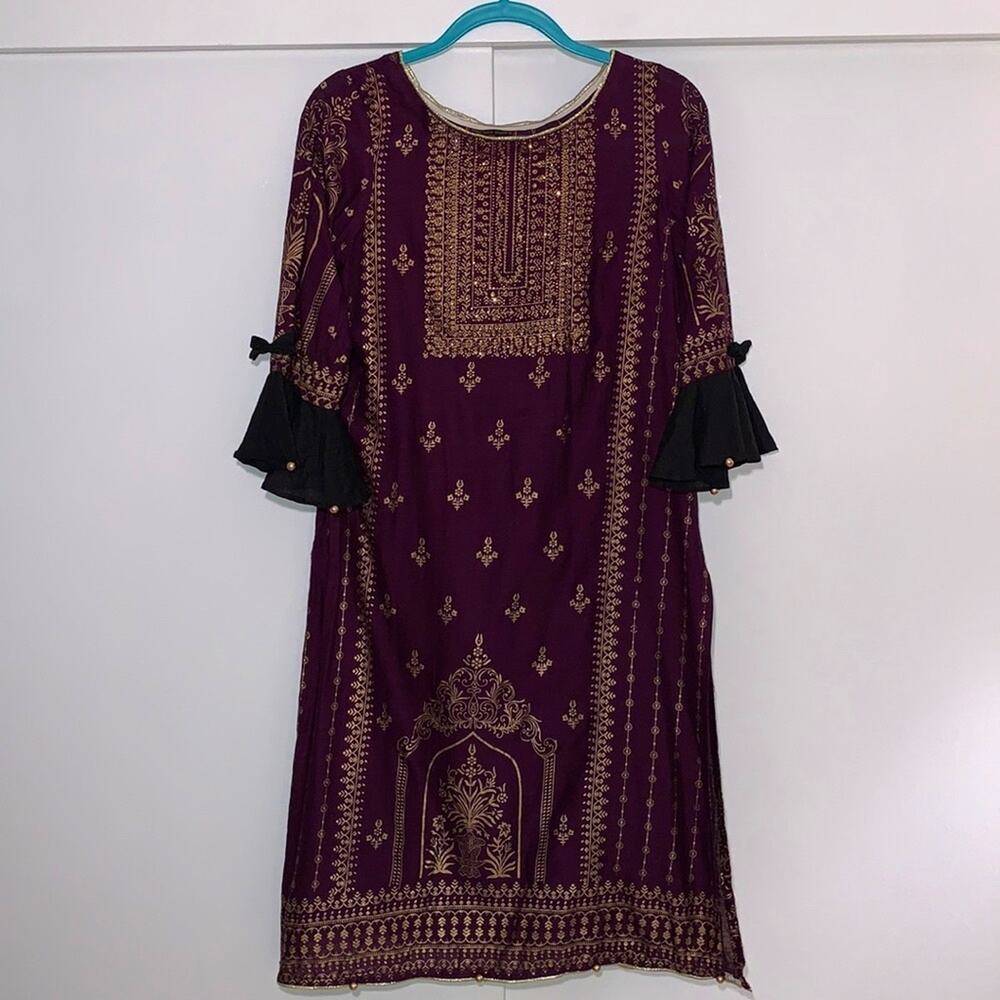 Indian women’s tunic‎